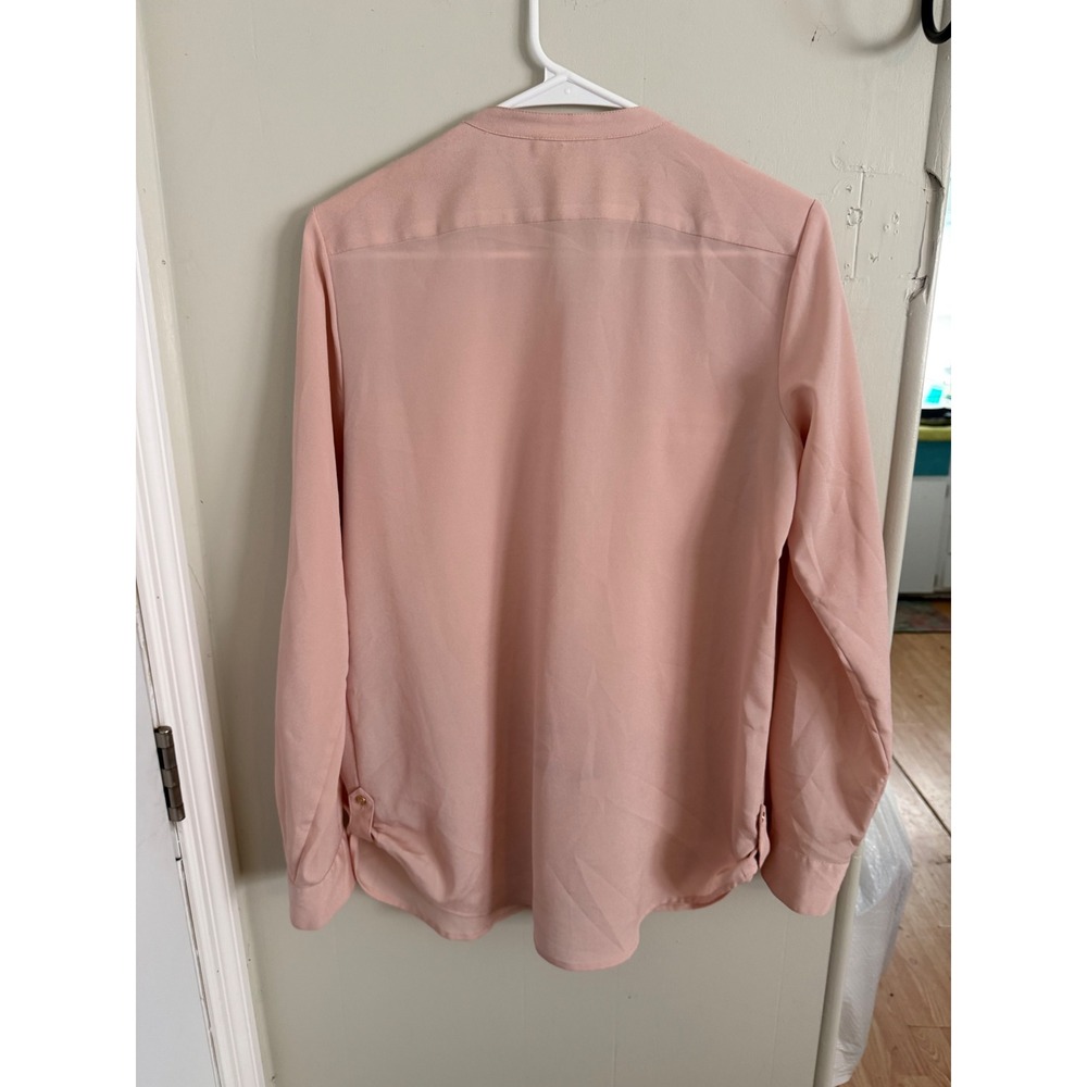 Calvin Klein Womens Blush Pink Button Up Blouse Gold Zip Pockets Roll Tab Small - Picture 5 of 8